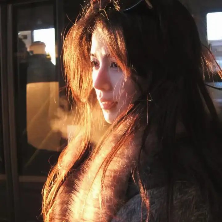 魂穿后，陛下为我撑腰